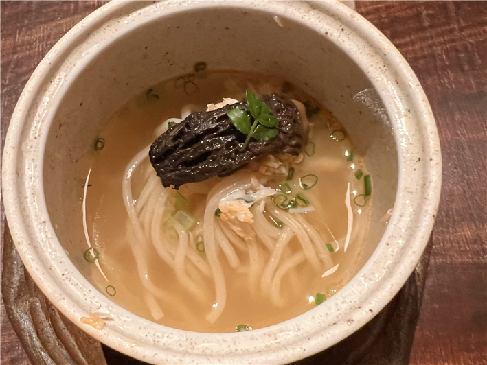 noodles with morel and crab